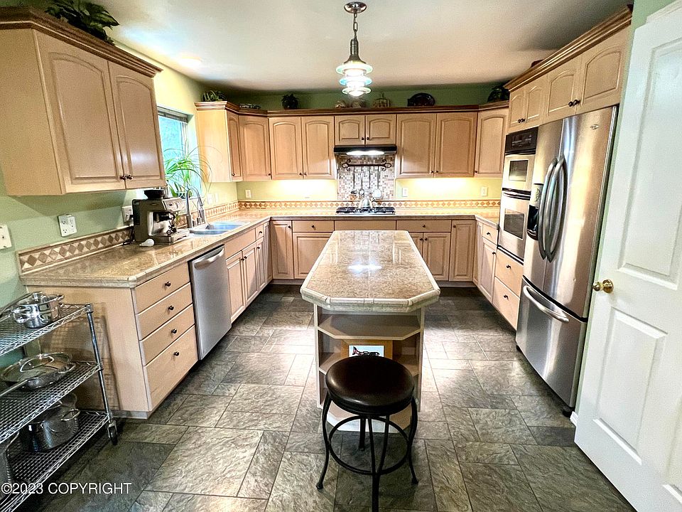 2121 Meander Dr Anchorage, AK, 99516 Apartments for Rent Zillow