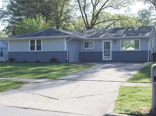 355 Shrewsbury Dr, Holland, OH