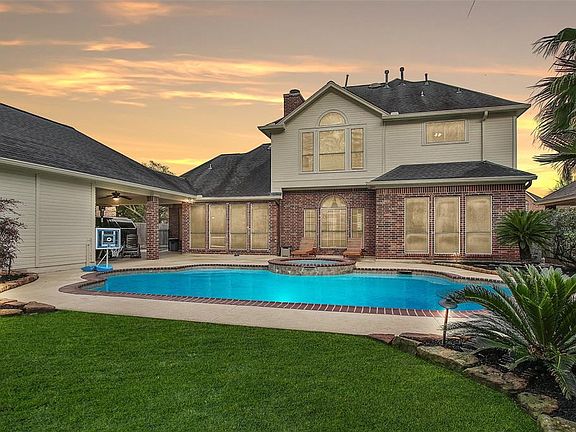 Dive right in to everything this home has to offer!