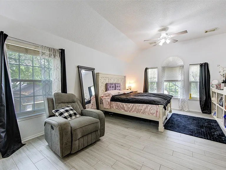 19434 Kacey Lane Ct — Photo 37