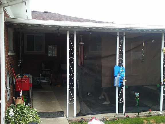 3rd image of 6557 N Evangeline St