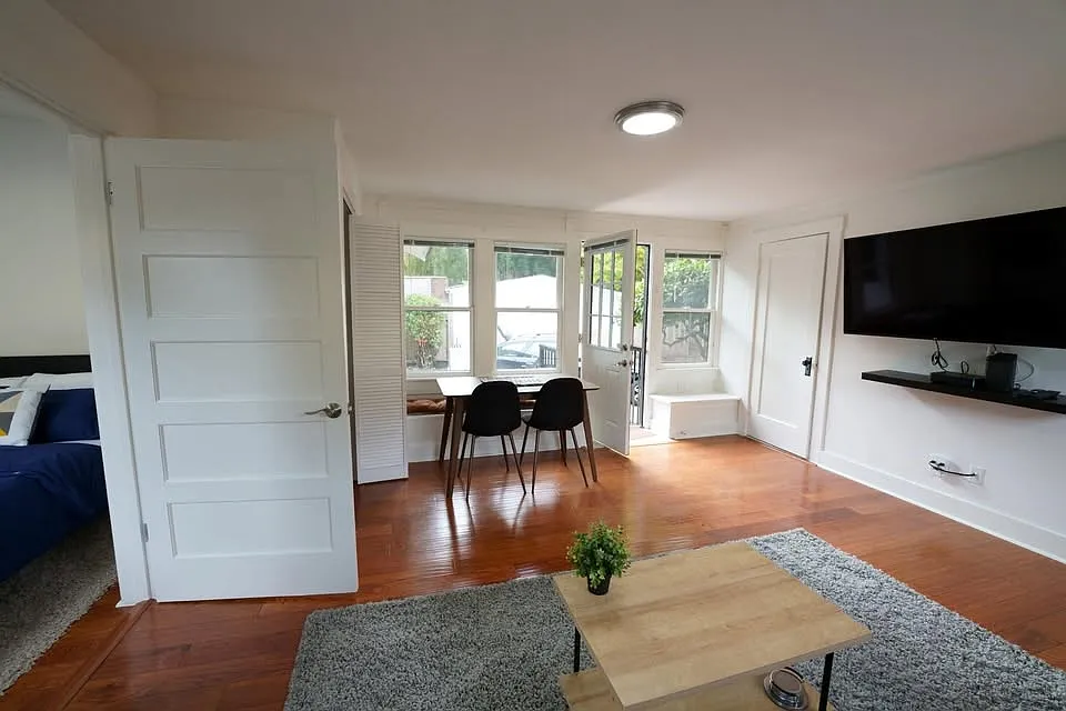 1 bed, $3,150 — Photo 3