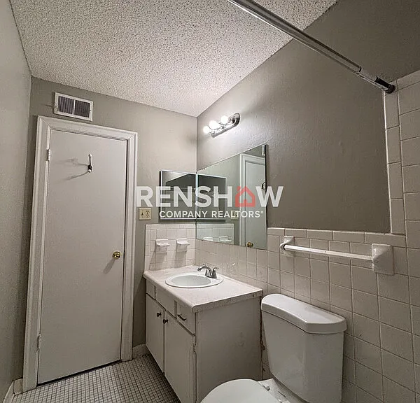 3212 Thirteen Colony Mall #4B — Photo 10