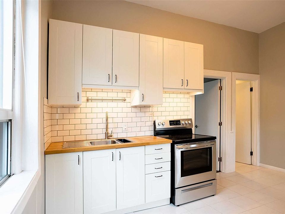 1st image of 1156 Bloor St W
