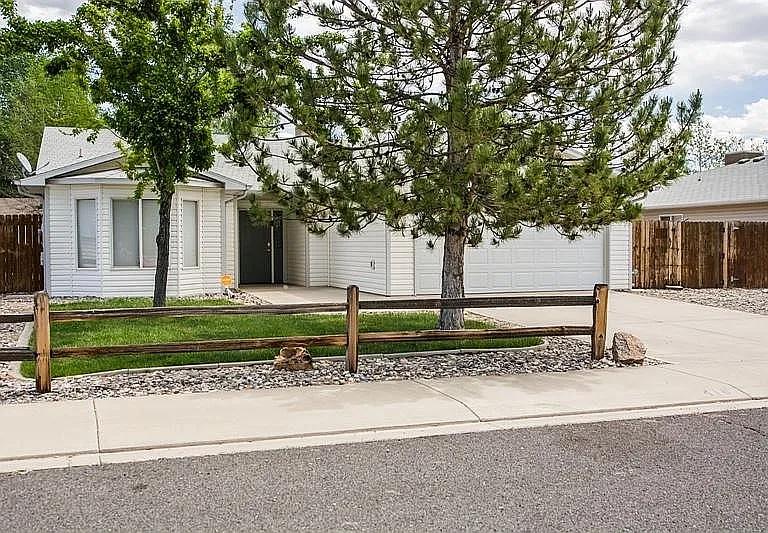 Pintail Ave — Photo 2