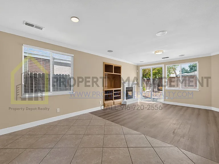 1570 Charm Way — Photo 19