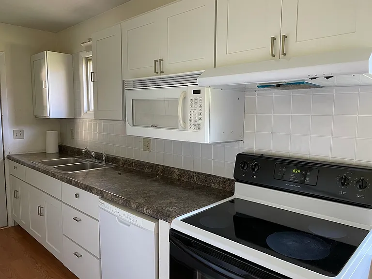 1406 Ann Ave — Photo 13