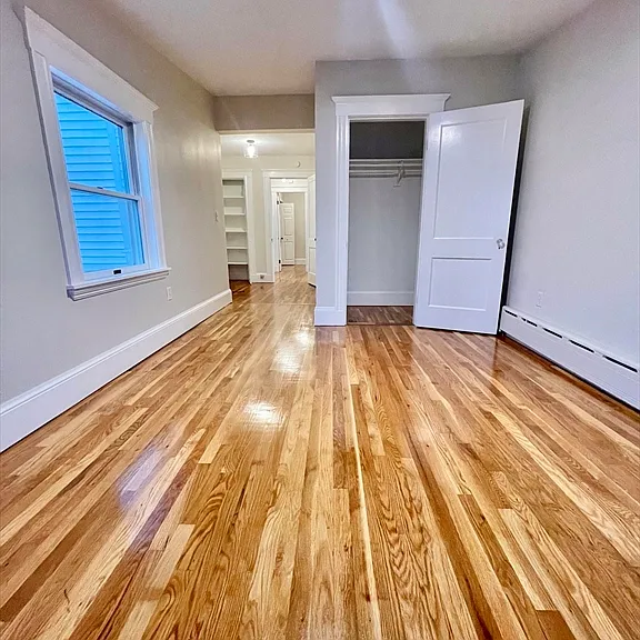 125 Wilmington Ave — Photo 9