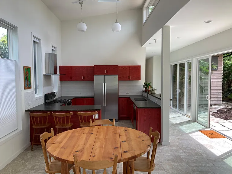 1902 SE 56th Ave — Photo 31