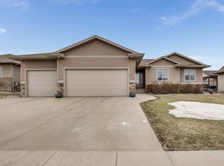2708 E Sunflower St, Brandon, SD 57005