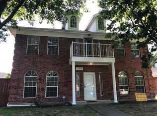 2205 Loretta Ln, Rowlett, TX 75088