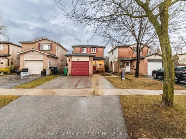 31 Wheatfield Rd, Brampton, ON L6X 2V4