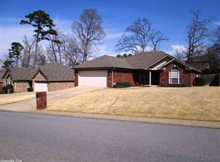 164 Deauville Dr, Maumelle, AR 72113