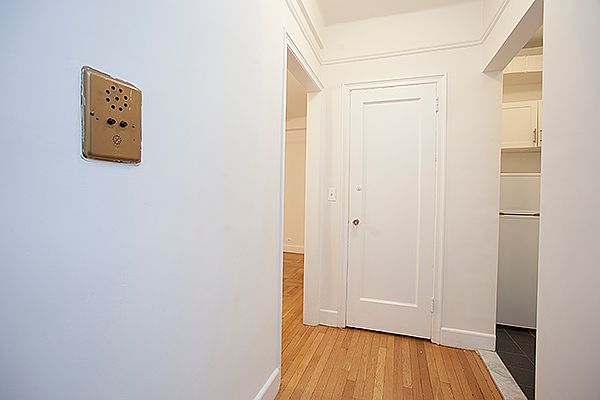 1st image of 24 5th Ave APT 1217