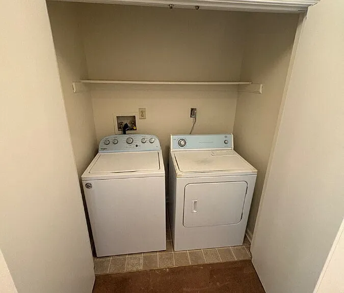 109 Pennie Ln #B — Photo 5