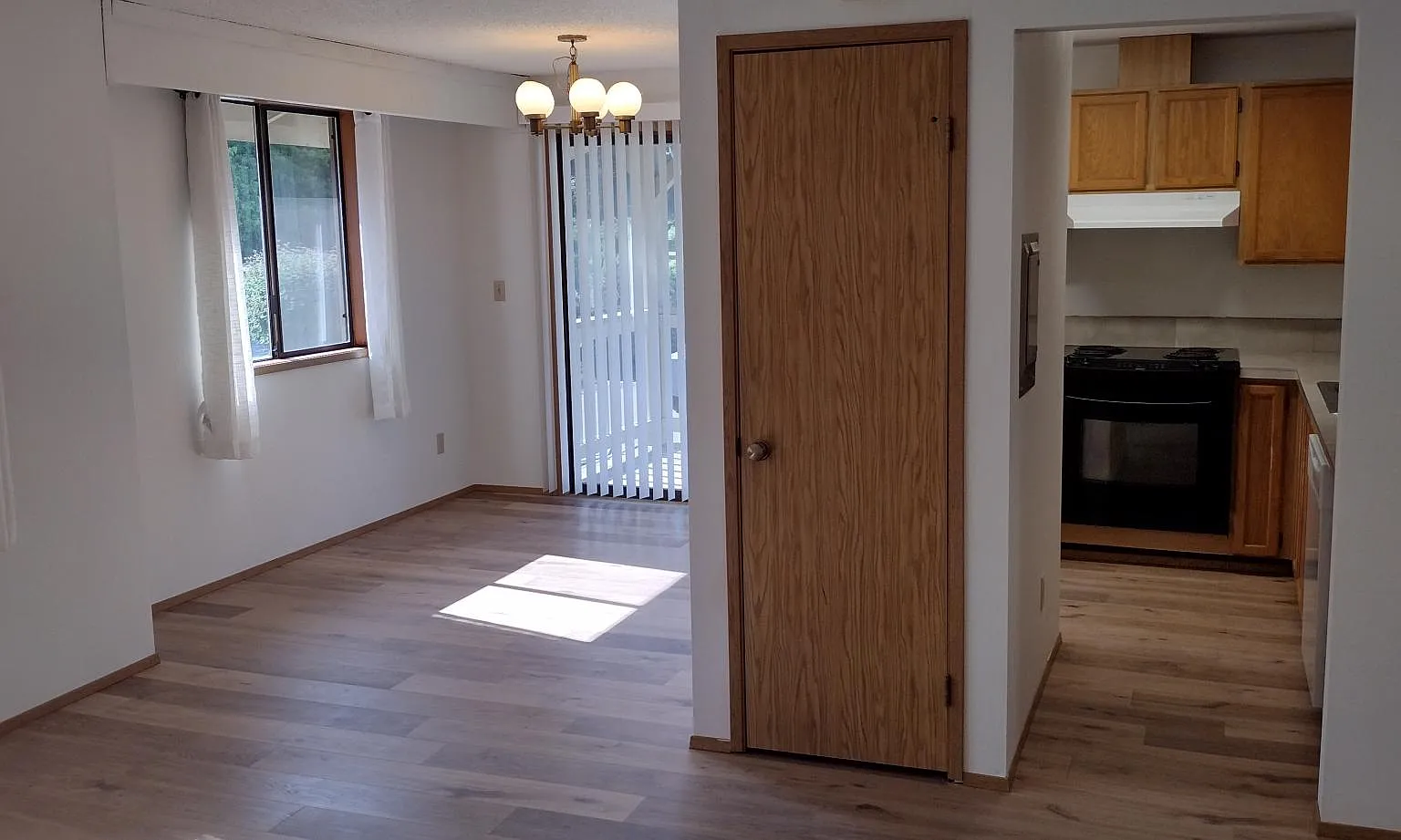2 bed, 897 sqft, $2,275 — Photo 4