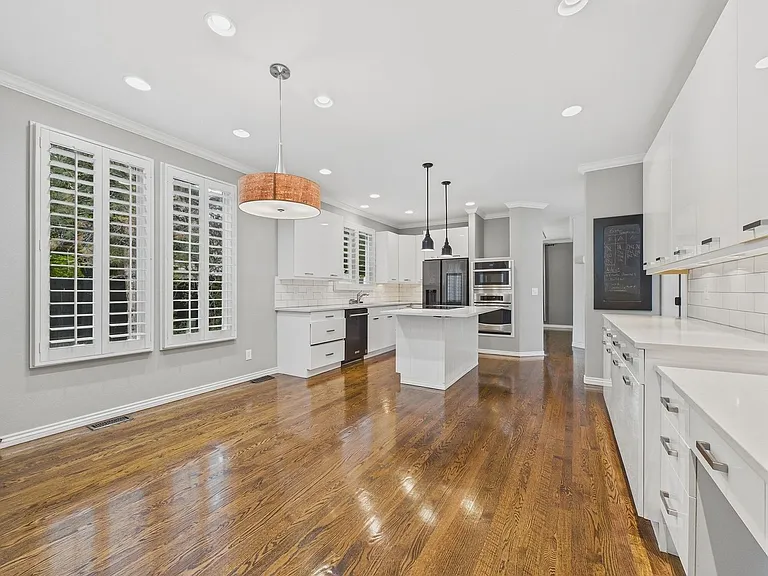 11672 E Berry Ave — Photo 41