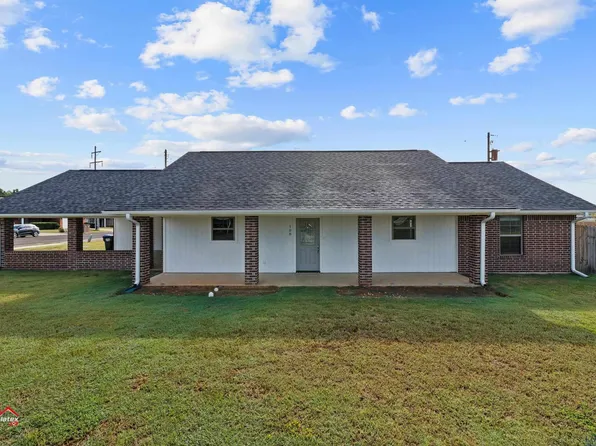 108 Benny St, Longview, TX 75604