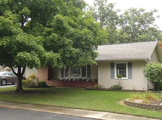 505 W Buckeye St, Berne, IN 46711