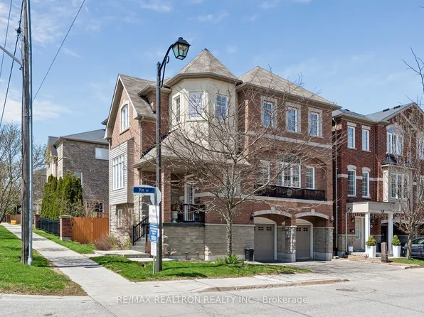 12 Dale Ave, Toronto, ON M4W 1K4