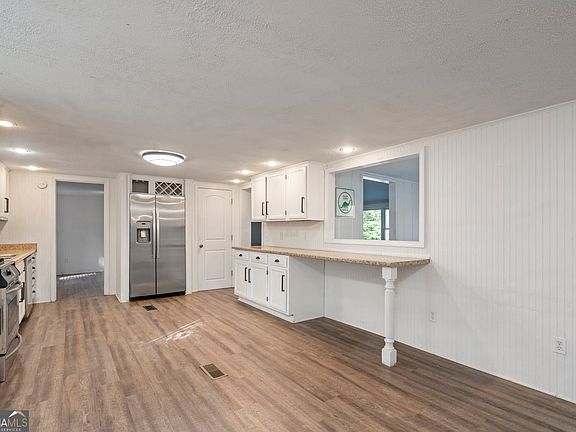 5th image of 162 Quail Knoll Dr