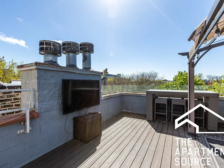 3739 N Sheffield Ave #3 — Photo 14