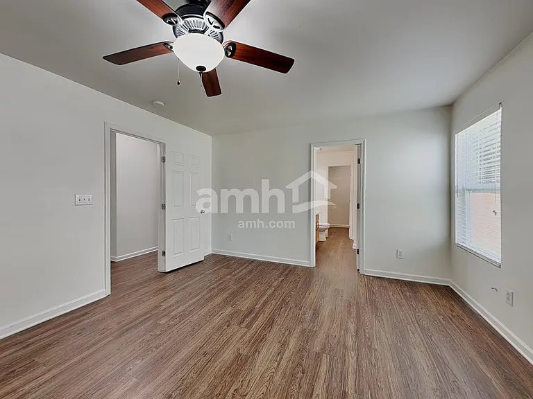 5149 Liberty Hall Cir — Photo 12