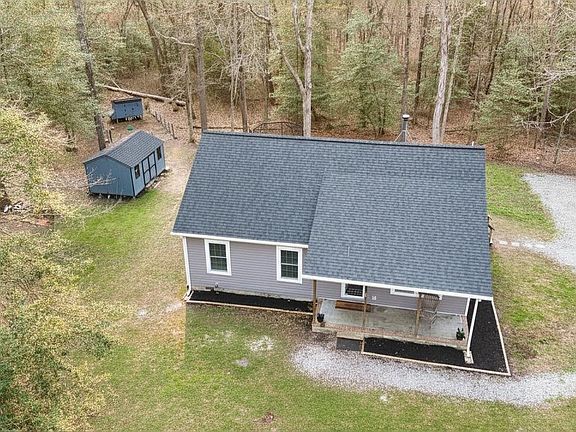 3rd image of 25095 Trunk Line Rd