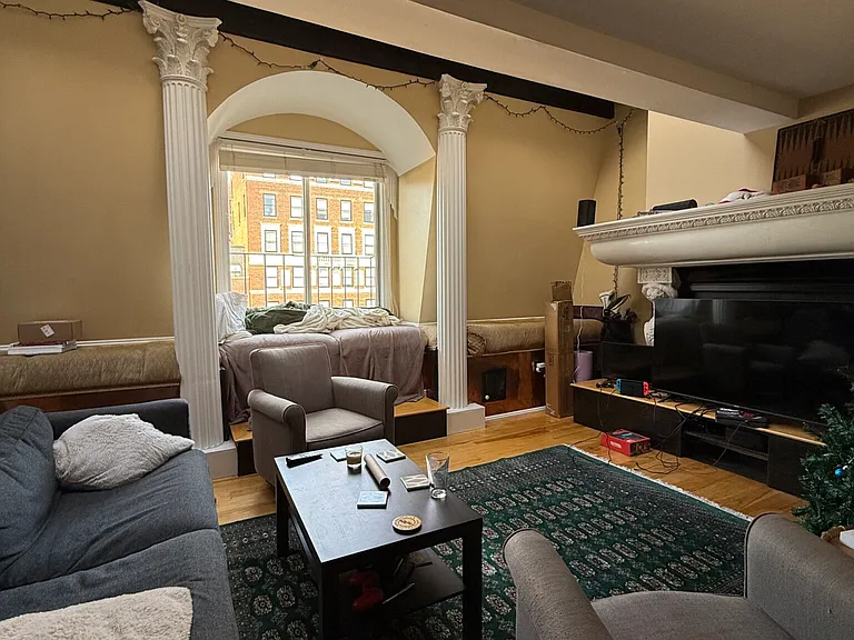 113 Beacon St #6F — Photo 1