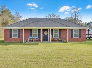 17690 Loxley Woods Ln, Loxley, AL 36551