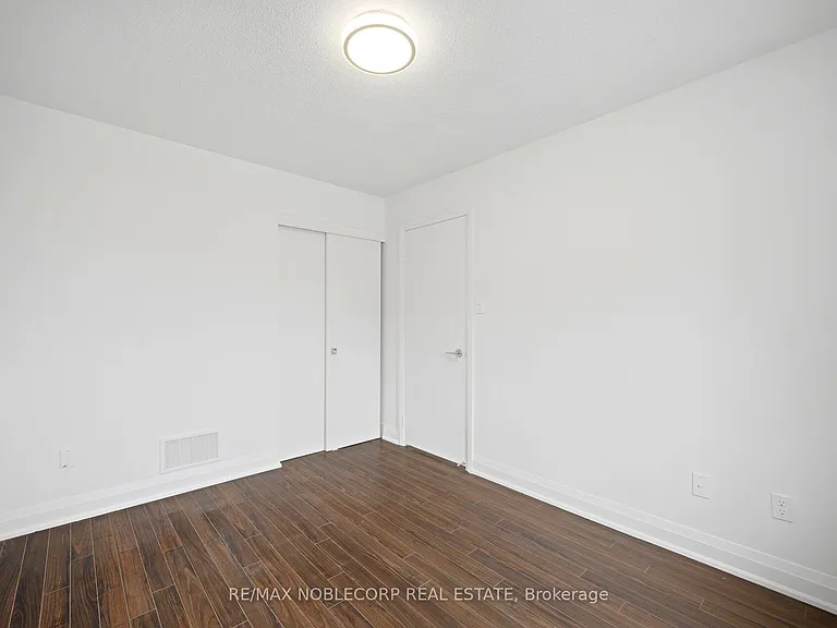20 Peartree Ct — Photo 30