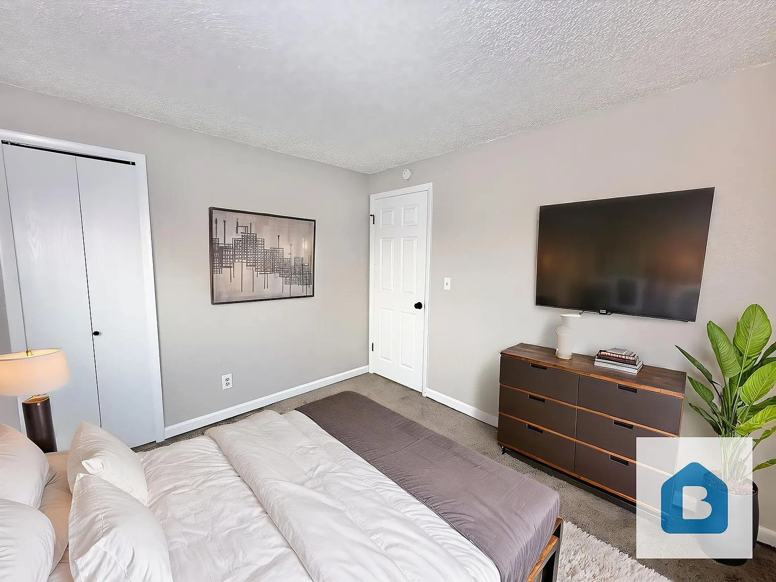 1785 Zebulon Dr — Photo 4