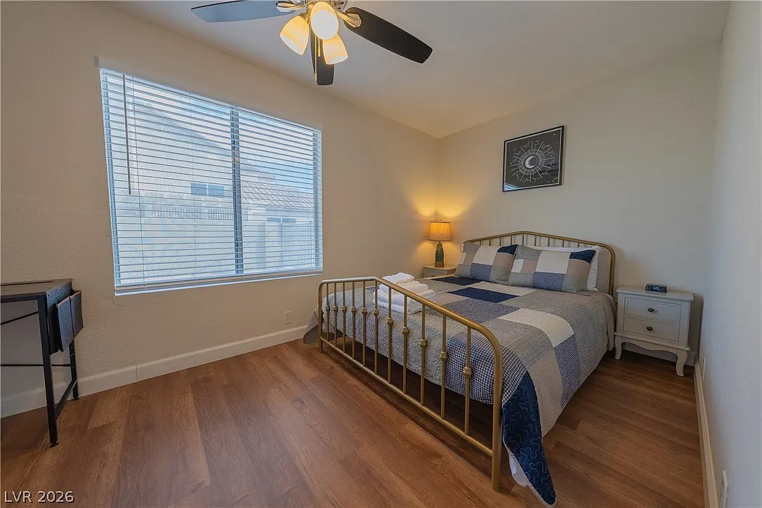 5 bed, 3.0 bath, 2340 sqft, $3,850 — Photo 2