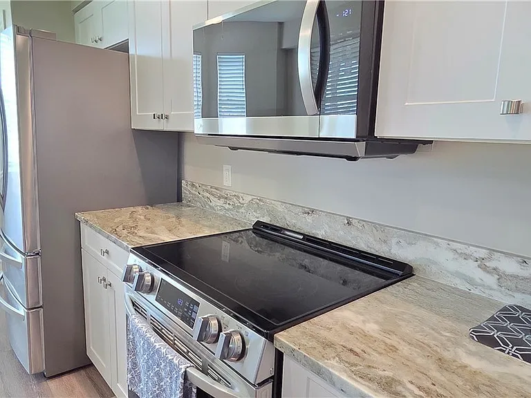 16635 Lake Circle Dr #612 — Photo 25
