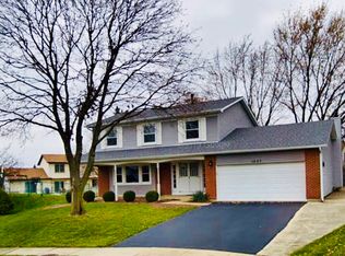 1037 Piccadilly Ct, Bolingbrook, IL 60440