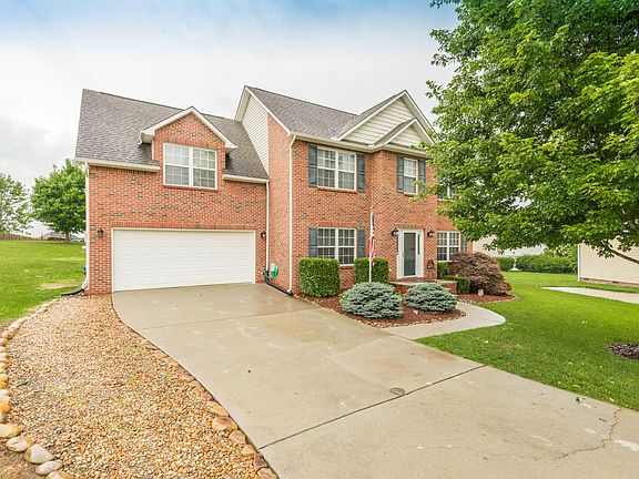 2nd image of 7807 Chillingsworth Ln