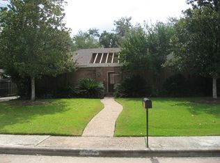 12015 Wedgehill Ln, Houston, TX 77077