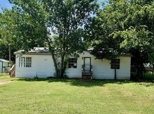 1518 Lands End St, Granbury, TX 76048
