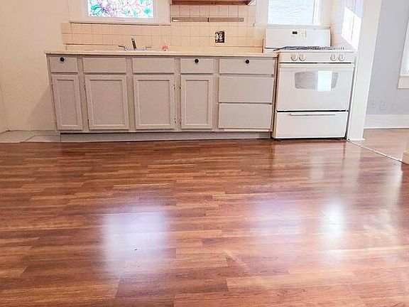 3rd image of 1118 HAYS ST