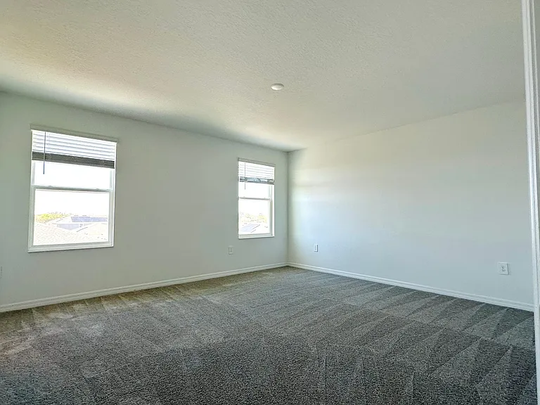 924 Serchio St — Photo 11