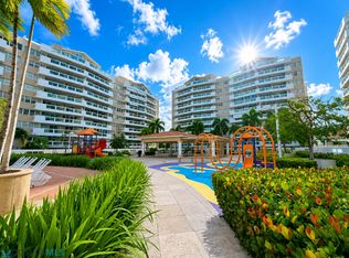 9550 Daaz Way #805, Carolina, PR 00979