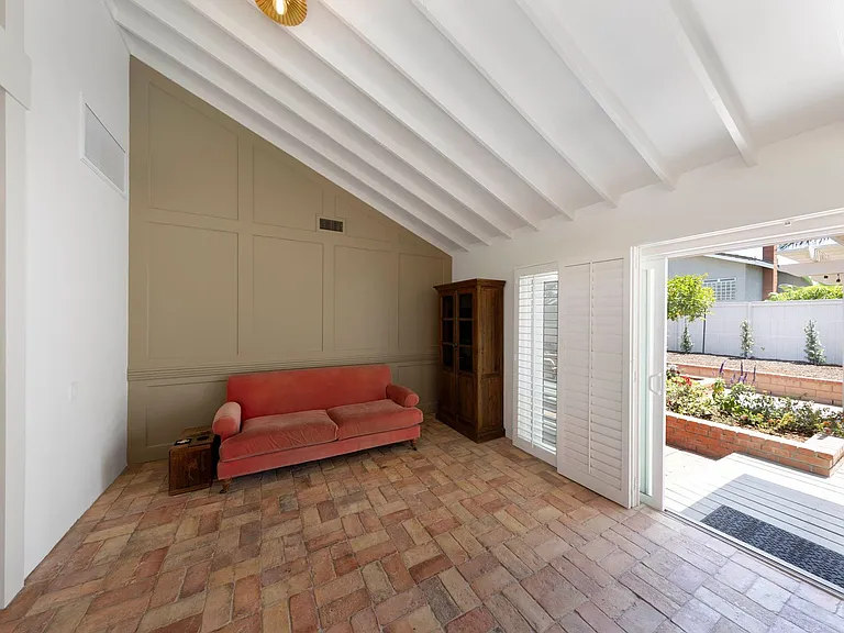 24356 Titus Dr — Photo 13