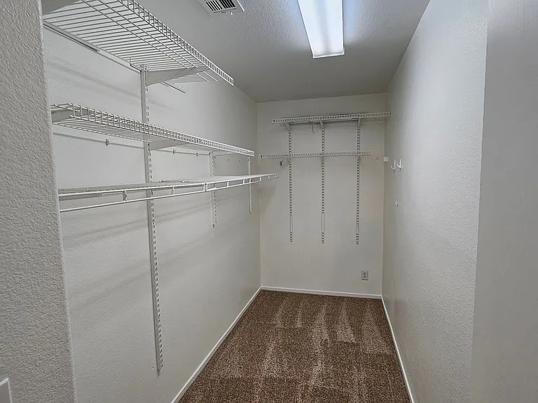10071 Cheyenne Dawn St — Photo 14