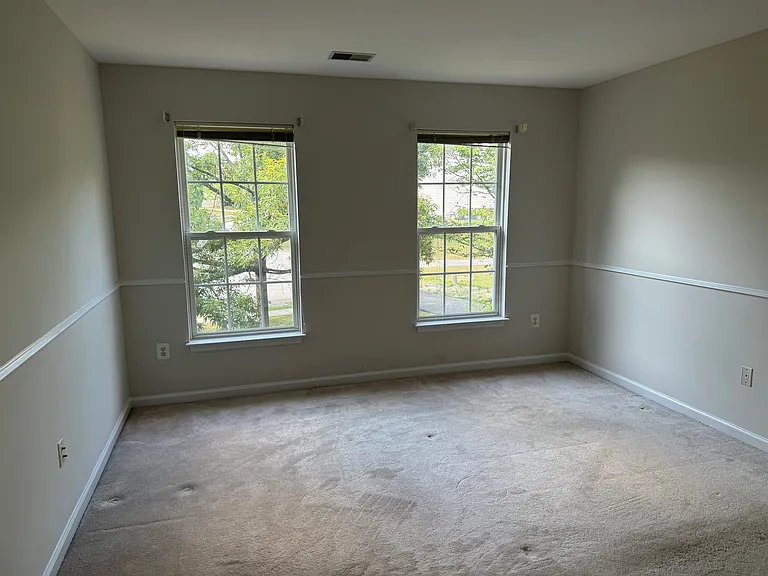 11914 Mary Catherine Dr — Photo 23