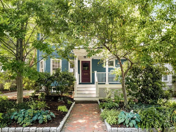 174 Lexington Ave #1, Cambridge, MA 02138