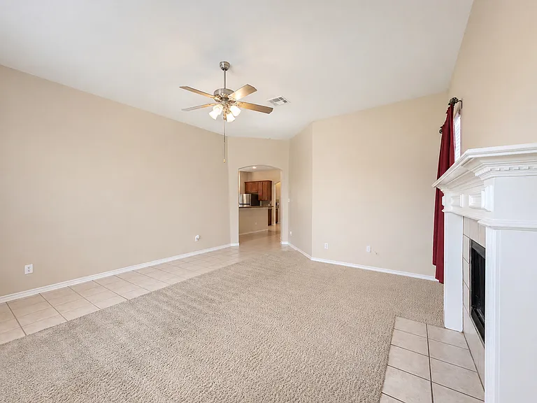 1612 Warm Springs Dr — Photo 14