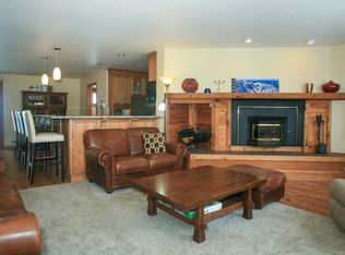 3850 Fall Line Dr #2, Vail, CO 81657