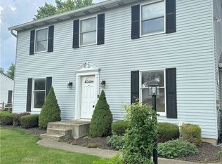 2325 Rockingham Dr, Troy, OH 45373