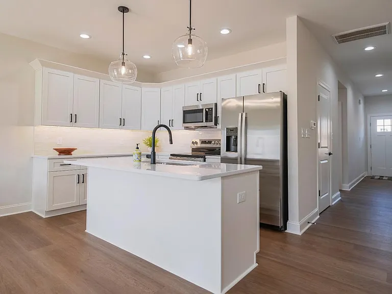 536 Leesville Rd #401 — Photo 3