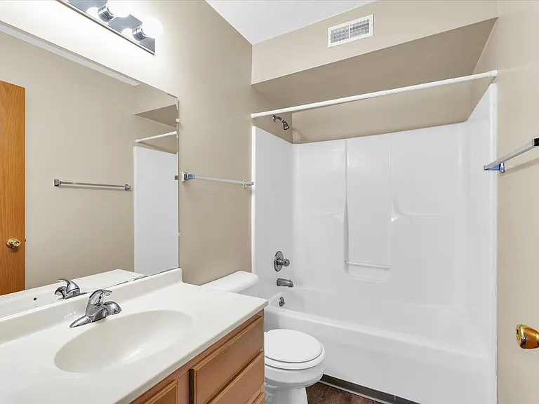 1-6 Rainbow Cir — Photo 11